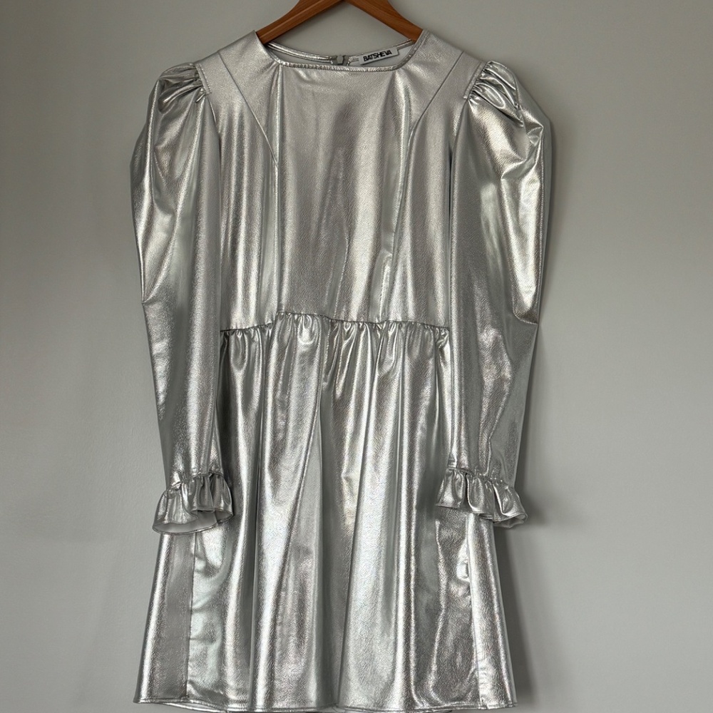 Mini Prairie Dress in Pebbled Silver Size 8